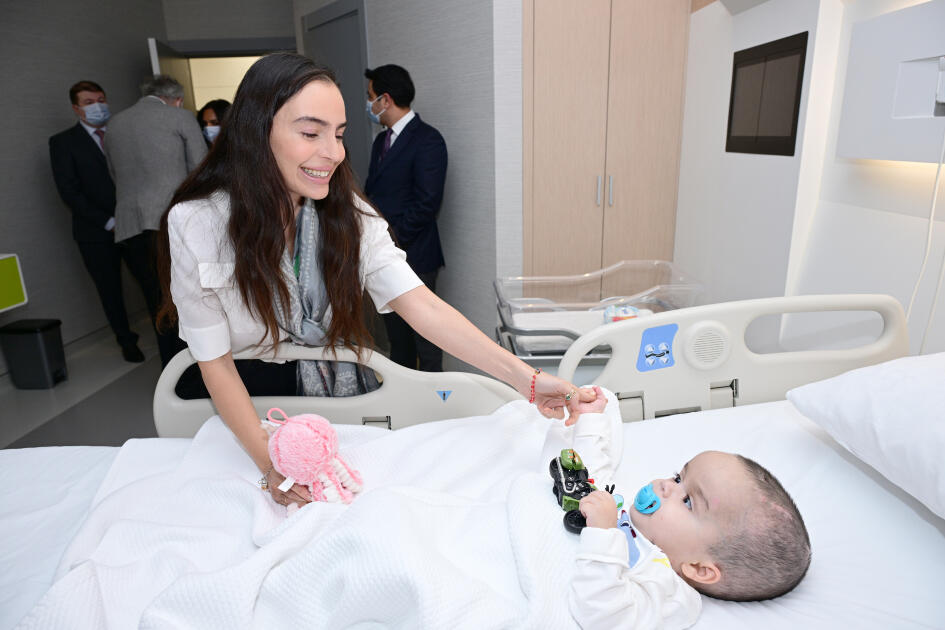 Heydər Əliyev Fondunun vitse-prezidenti Leyla Əliyeva Liv Bona Dea Hospitalında Sümük iliyi nəqli mərkəzinin açılış mərasimində iştirak edib
