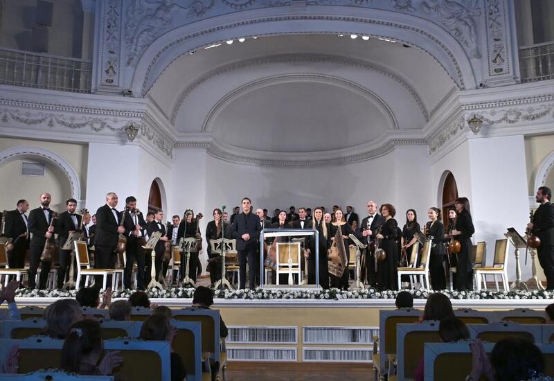 В Баку состоялся торжественный вечер, посвященный 150-летию выдающегося государственного деятеля Фатали хана Хойского