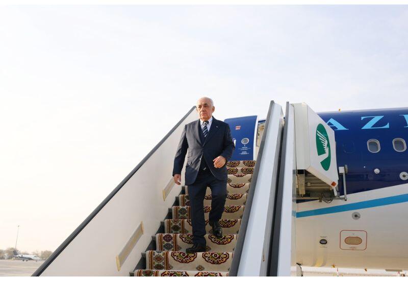 Али Асадов прибыл в Туркменистан