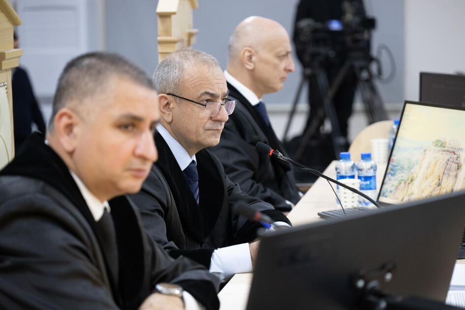 Ruben Vardanyanın məhkəməsi sənədlərin tədqiqi ilə davam etdirilib