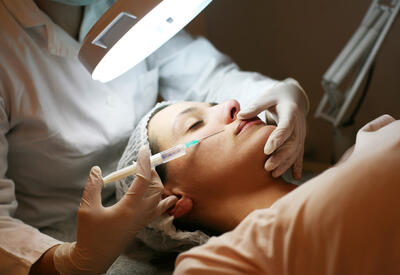 Как подготовить кожу к новогодним праздникам?