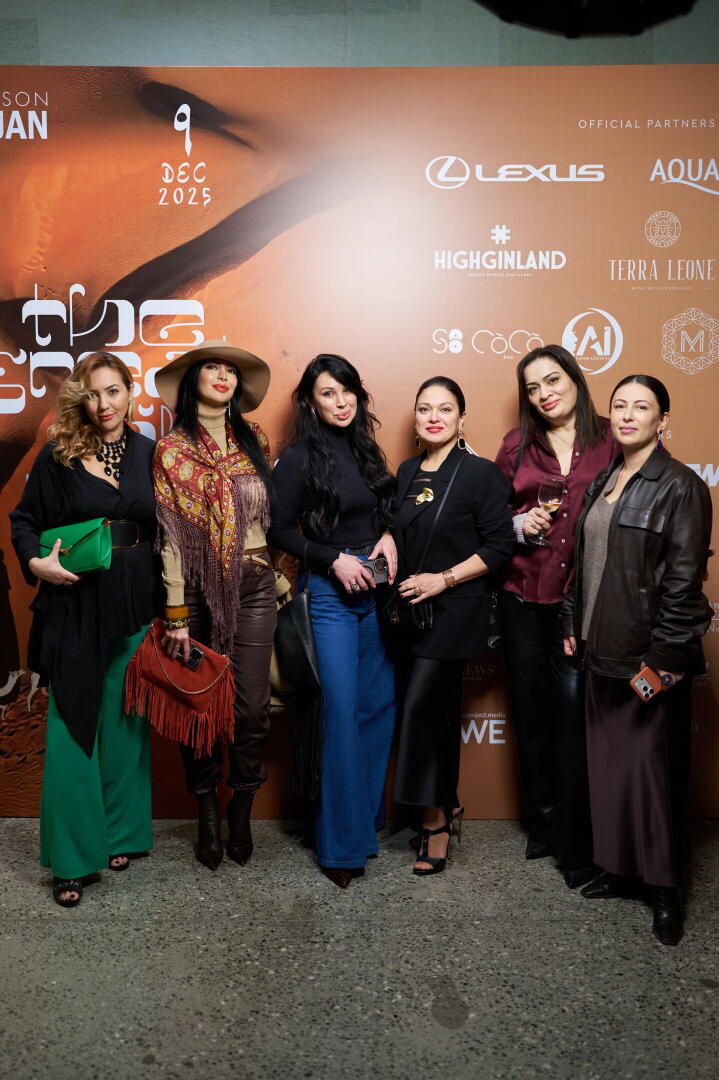 On the Great Silk Road - яркие краски 19-го сезона Azerbaijan Fashion Week