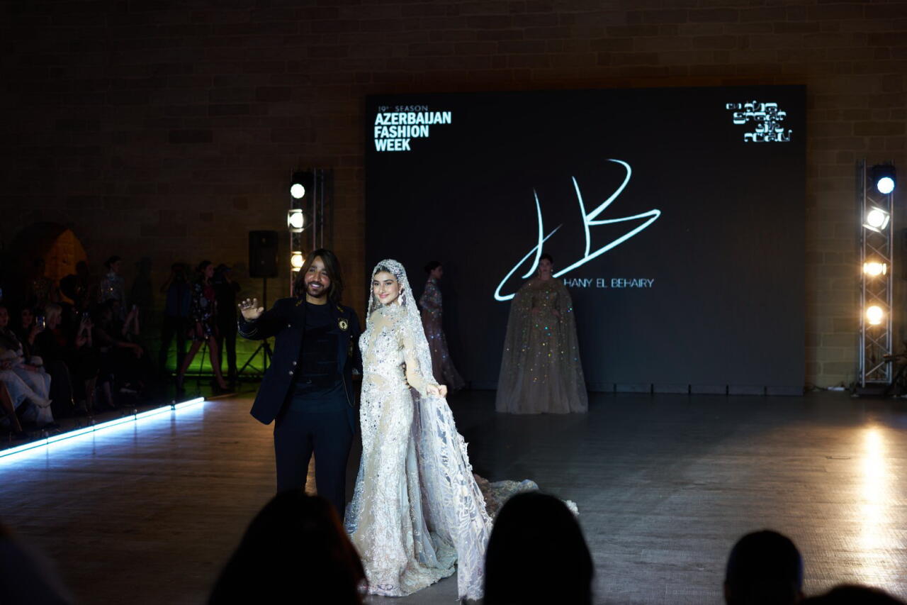 On the Great Silk Road - яркие краски 19-го сезона Azerbaijan Fashion Week