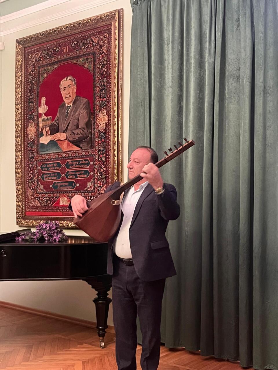 Дом-музей Самеда Вургуна, открытый по инициативе великого лидера Гейдара Алиева, отметил 50-летие