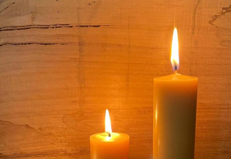 Обязательно держите свечу в ванной комнате