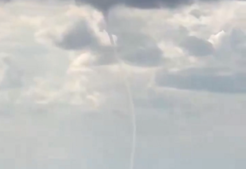 Водяной смерч в прибрежной зоне Кипра