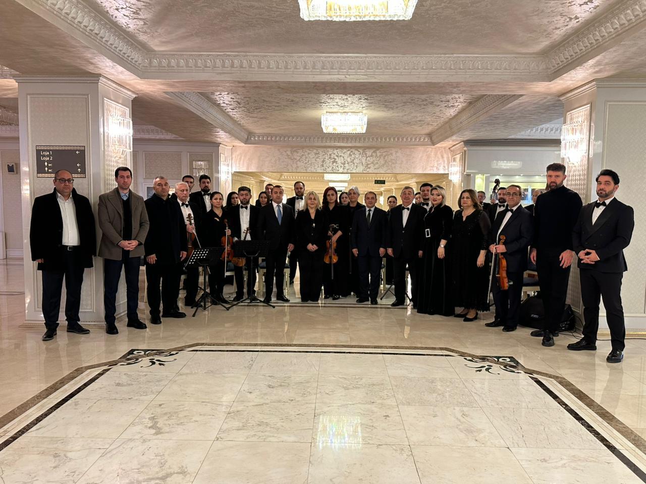 В Гянджинской государственной филармонии состоялся вечер памяти великого лидера Гейдара Алиева