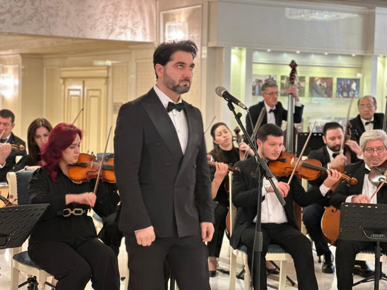 В Гянджинской государственной филармонии состоялся вечер памяти великого лидера Гейдара Алиева