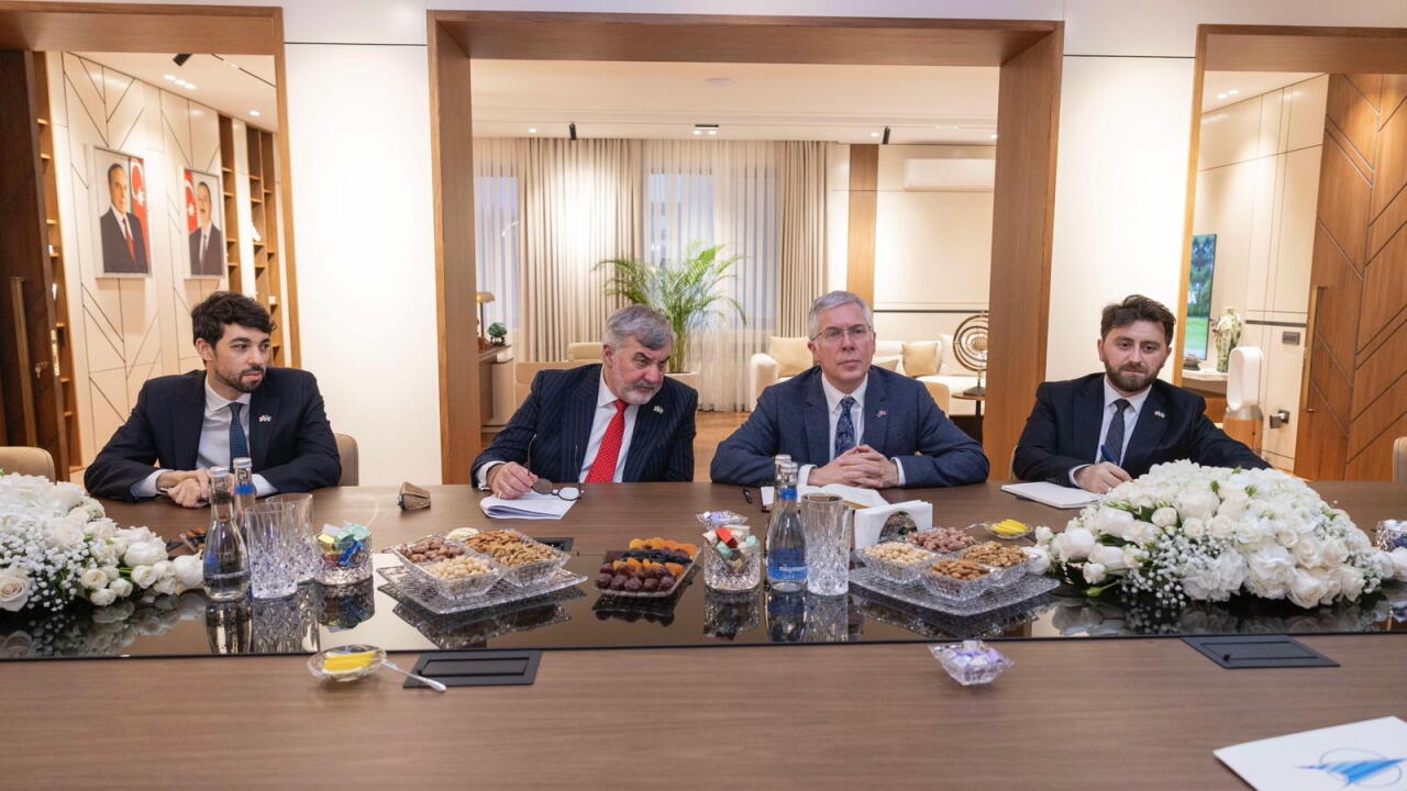 Milli Aviasiya Akademiyasında Böyük Britaniya ilə əməkdaşlığın genişləndirilməsinə dair görüş keçirilib