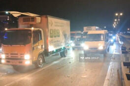 В Гарадаге цепная авария спровоцировала пробку