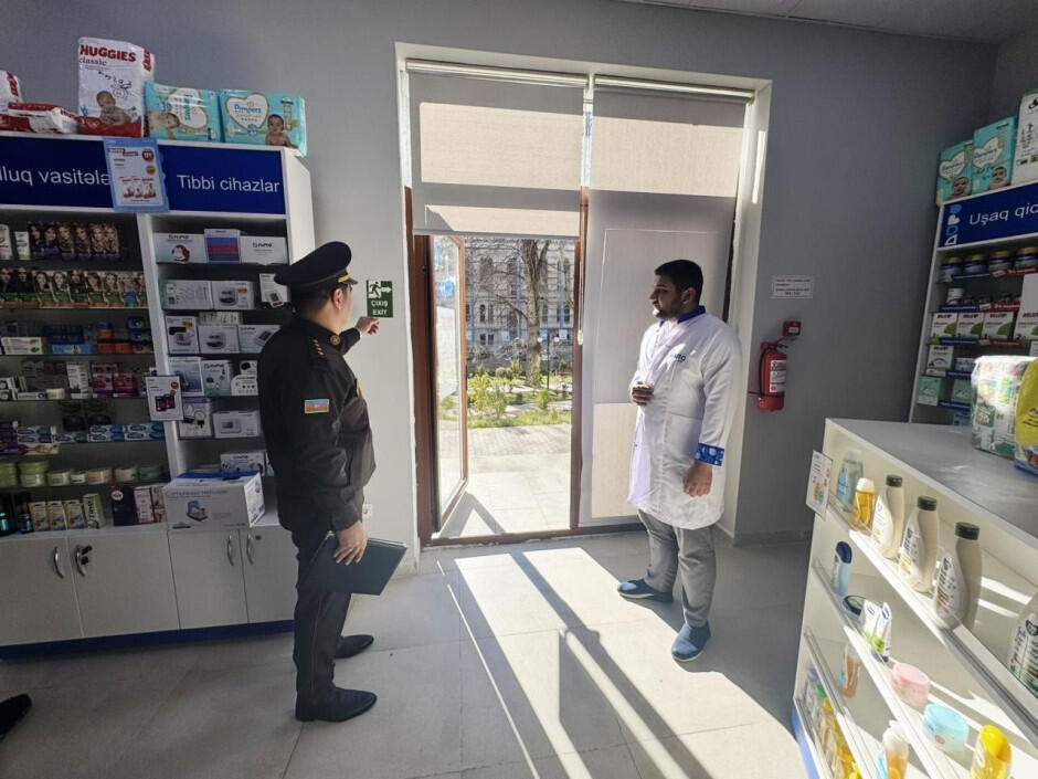 МЧС Азербайджана продолжает работу по информированию граждан в Карабахе