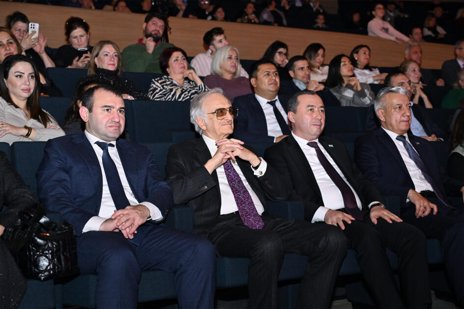 В Баку состоялась церемония открытия Дней культуры Узбекистана