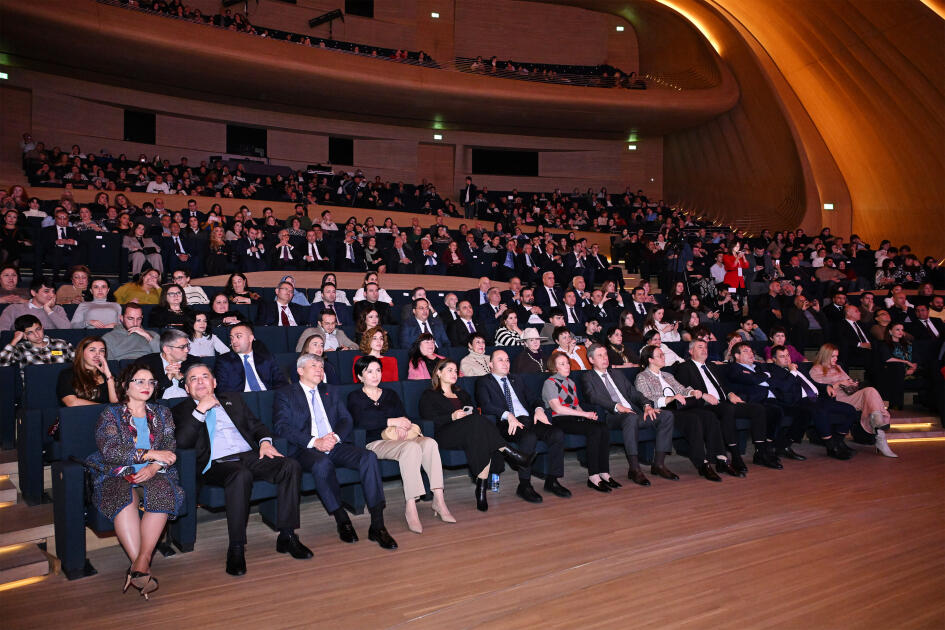 В Баку состоялась церемония открытия Дней культуры Узбекистана