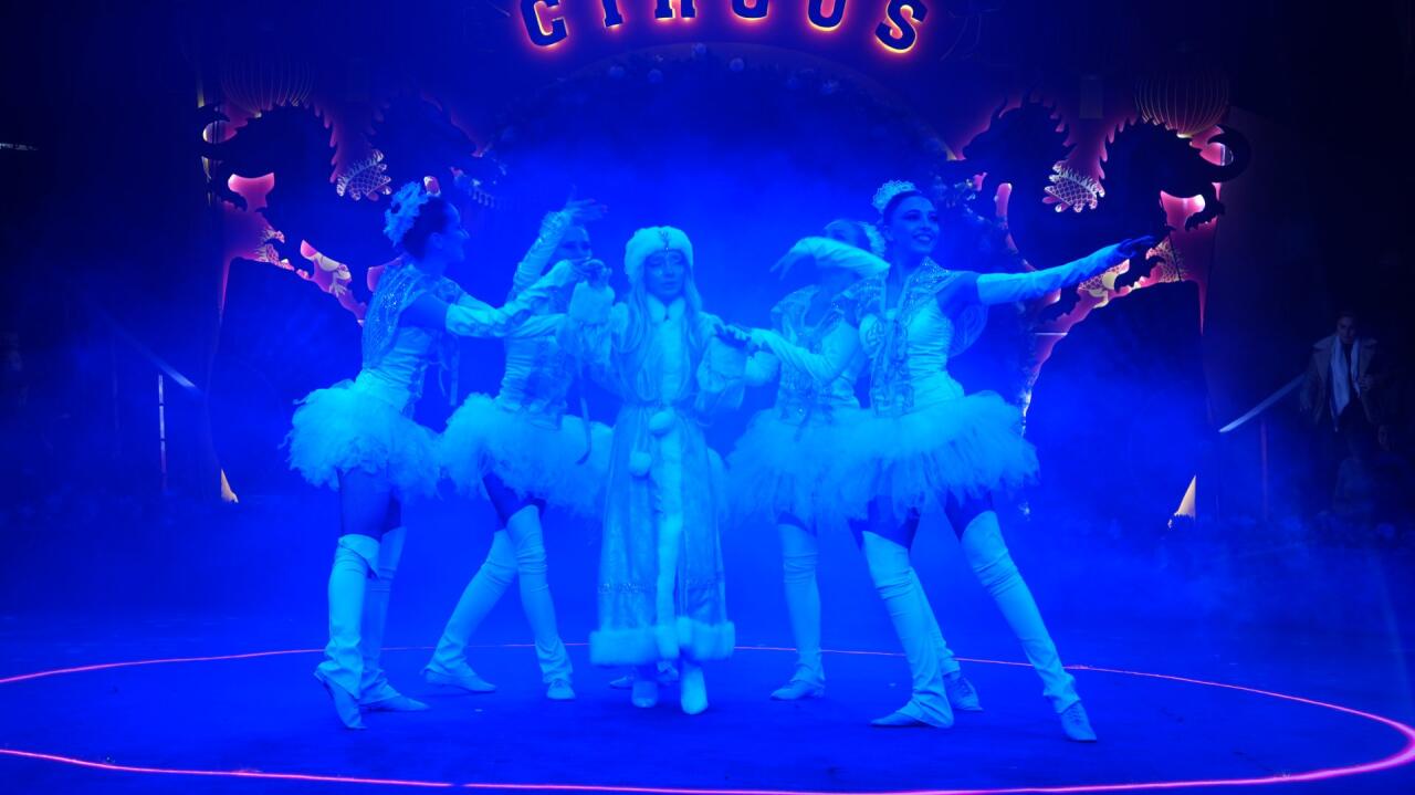 Китайский цирк в Баку бьет рекорды - уже продано 20 000 билетов