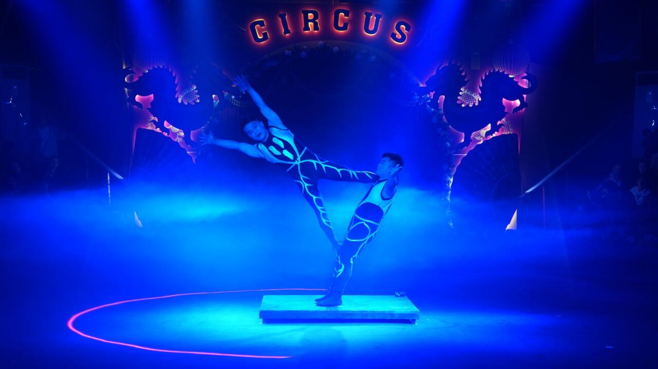 Китайский цирк в Баку бьет рекорды - уже продано 20 000 билетов