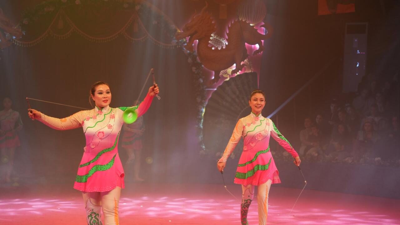 Китайский цирк в Баку бьет рекорды - уже продано 20 000 билетов