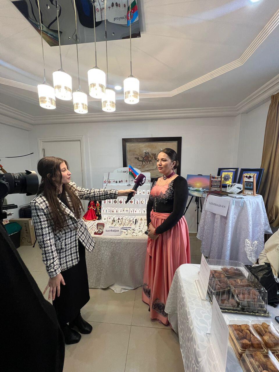 Azərbaycan Əlcəzairdə keçirilən beynəlxalq sərgidə təmsil olunub