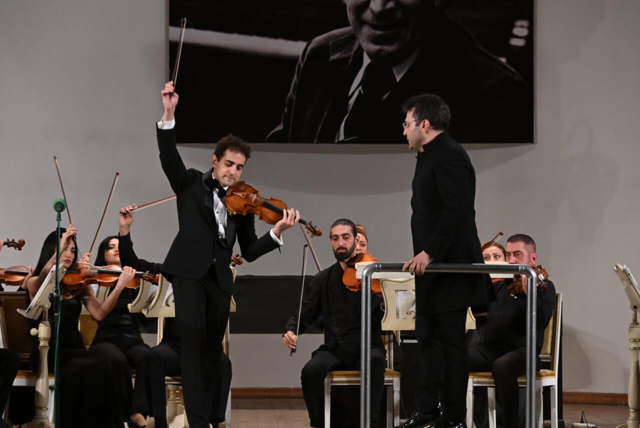 Когда дирижер остается с оркестром навсегда - концерт к 100-летию Назима Рзаева