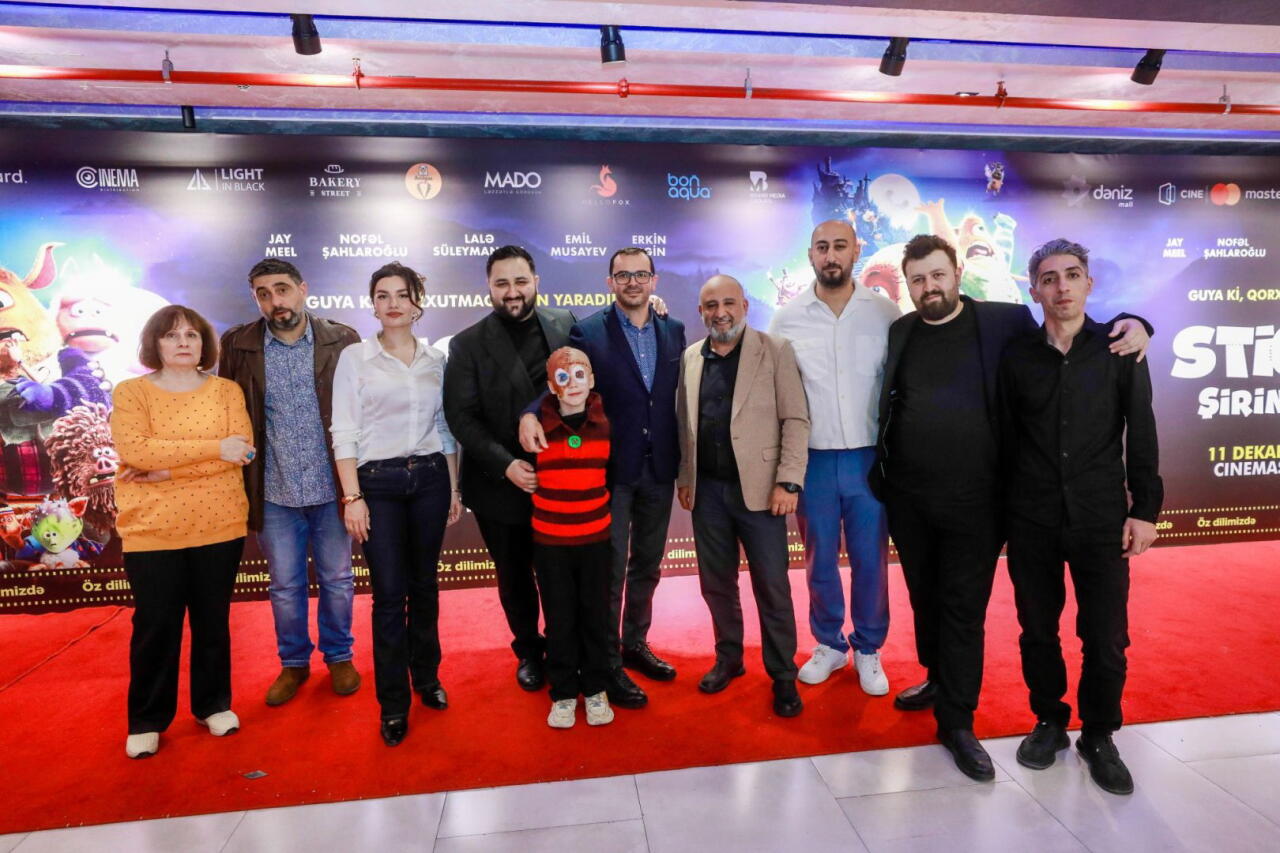 Новогодний фестиваль в Баку - бродячий цирк, жуткие существа...