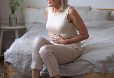 Названы не связанные с питанием причины сильного метеоризма