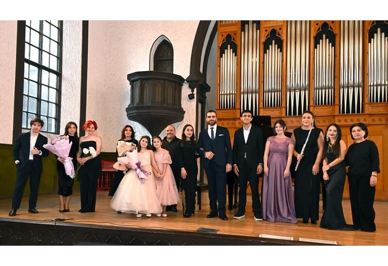 В Баку представлена музыкотерапия - воздействие звука на человеческую душу