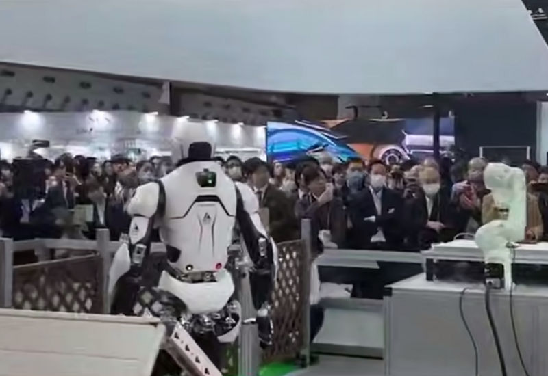 Японская Kawasaki представила нового спасательного робота