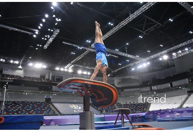 İdman gimnastikası üzrə ölkə çempionatı və Bakı birinciliyi keçirilir