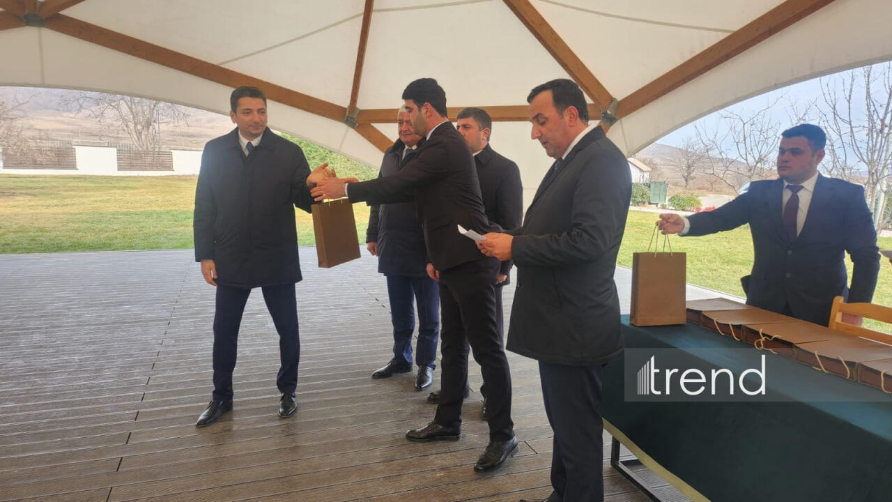 Növbəti köç karvanı Xocalının Təzəbinə və Seyidbəyli kəndlərinə çatıb