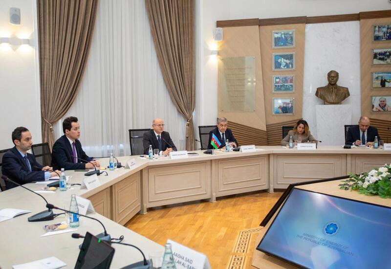 Азербайджан и Оман обсудили перспективы взаимодействия в энергетике