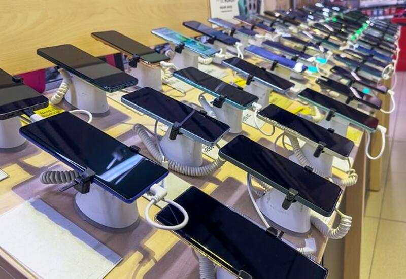 Ценам на смартфоны предсказали взлет в 2026 году