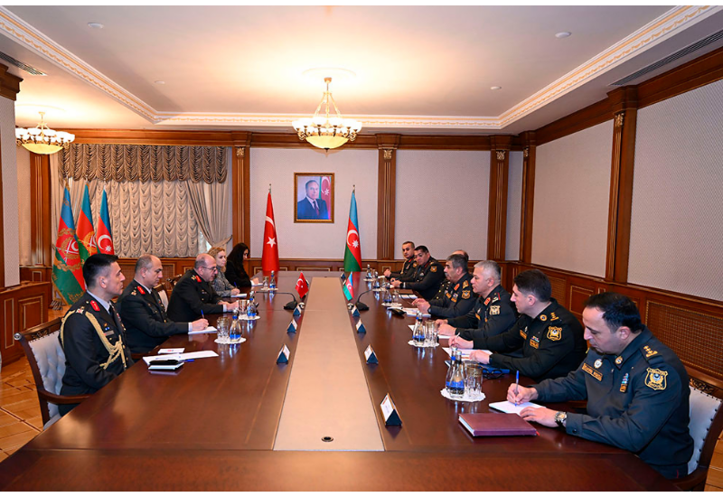 В Баку проведены обсуждения по вопросам азербайджано-турецкого военного сотрудничества
