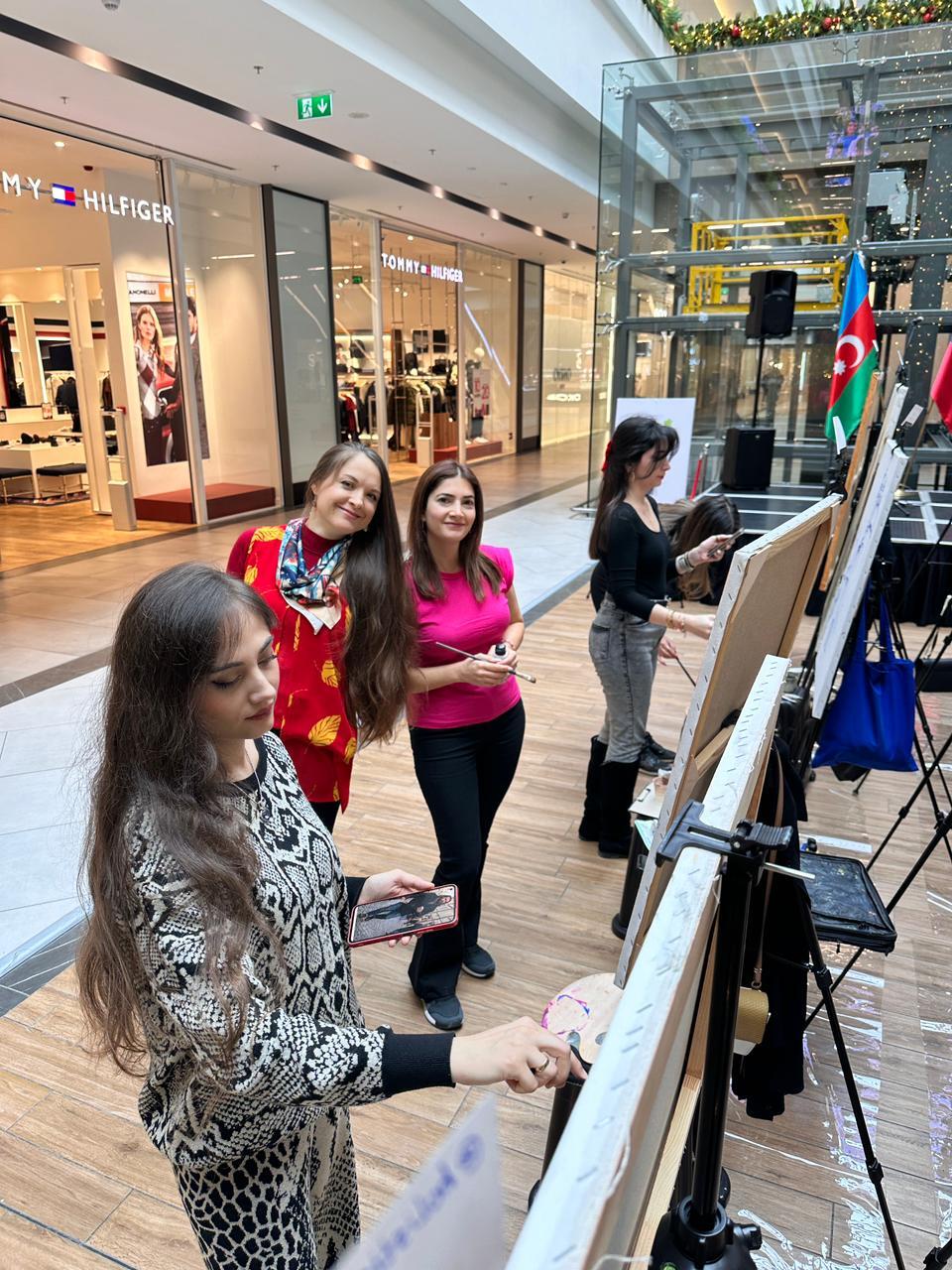 Live-show в Баку - Чехия глазами азербайджанских художников