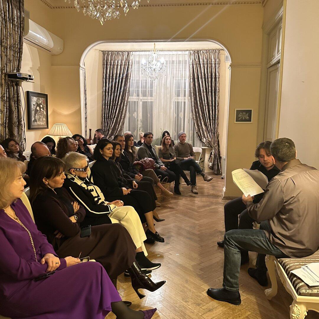 Запах нефти и звон золота - как Баку начала XX века заговорил со зрителем