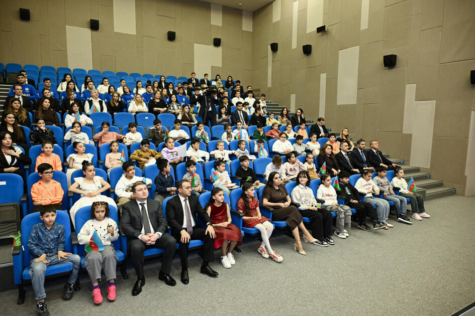 Heydər Əliyev Fondunun vitse-prezidenti Leyla Əliyeva “ASAN Məktub” sosial proqramının 10 illiyinə həsr olunan tədbirdə iştirak edib