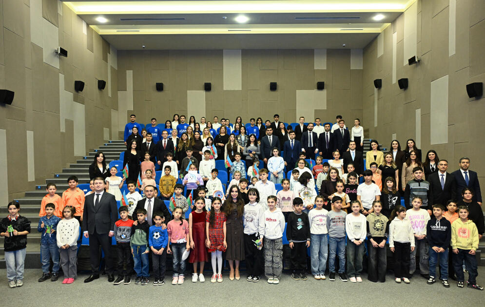 Вице-президент Фонда Гейдара Алиева Лейла Алиева приняла участие в мероприятии, посвященном 10-летию социальной программы ASAN Məktub