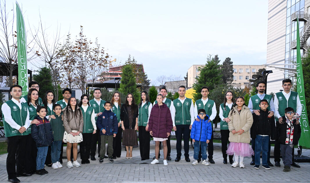 Heydər Əliyev Fondunun vitse-prezidenti Leyla Əliyeva “ASAN Məktub” sosial proqramının 10 illiyinə həsr olunan tədbirdə iştirak edib