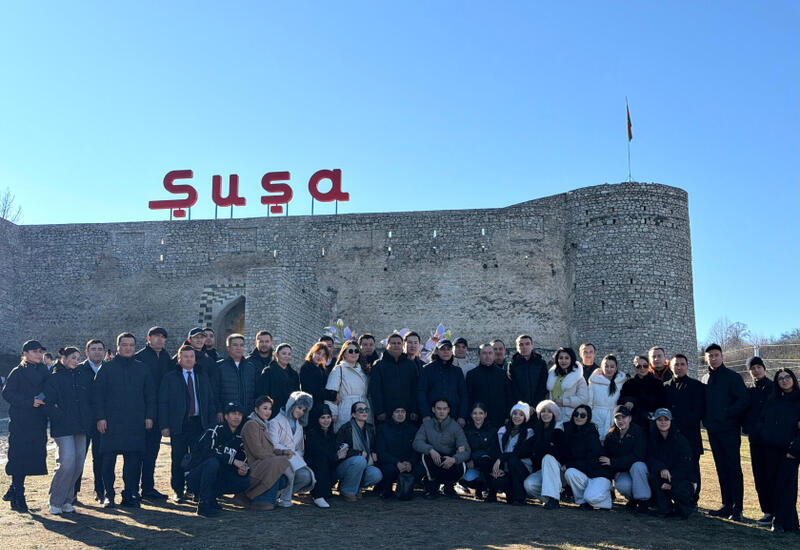 Известные деятели культуры Узбекистана посетили Шушу