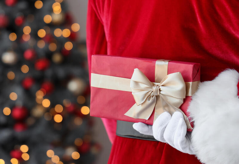 Психологи объяснили, может ли вера в Деда Мороза навредить ребенку