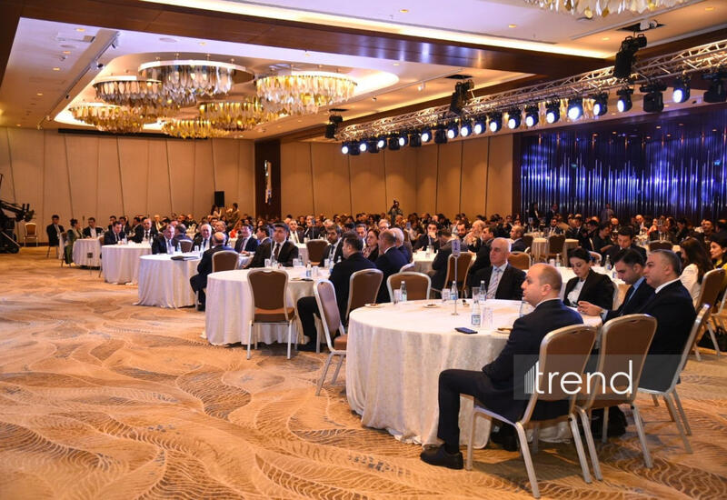 В Баку состоялась церемония вручения премии "Dayaq"