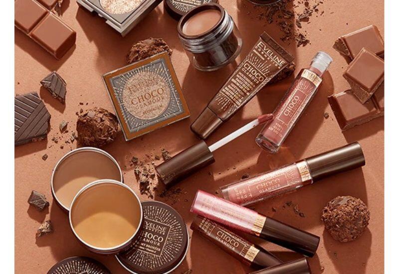 Eveline-in parlaq və sağlam dəri üçün seçilmiş ən yaxşı məhsulları