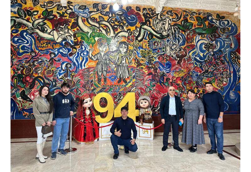 Творческий коллектив из Казахстана посетил театры Азербайджана