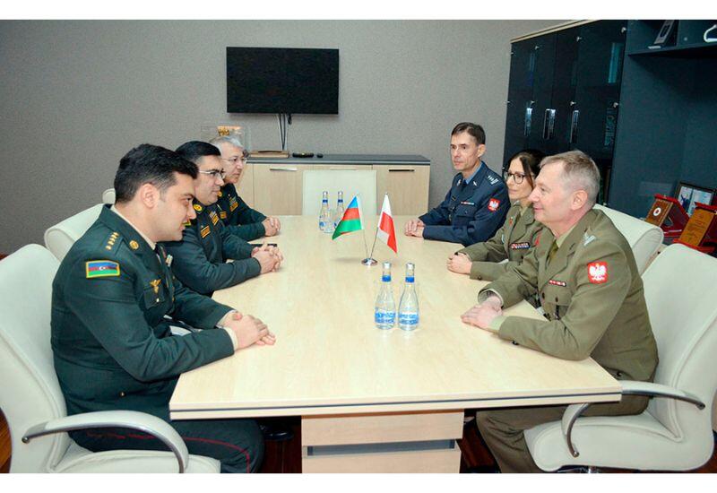 Азербайджан и Польша обсудили сотрудничество в сфере военной медицины