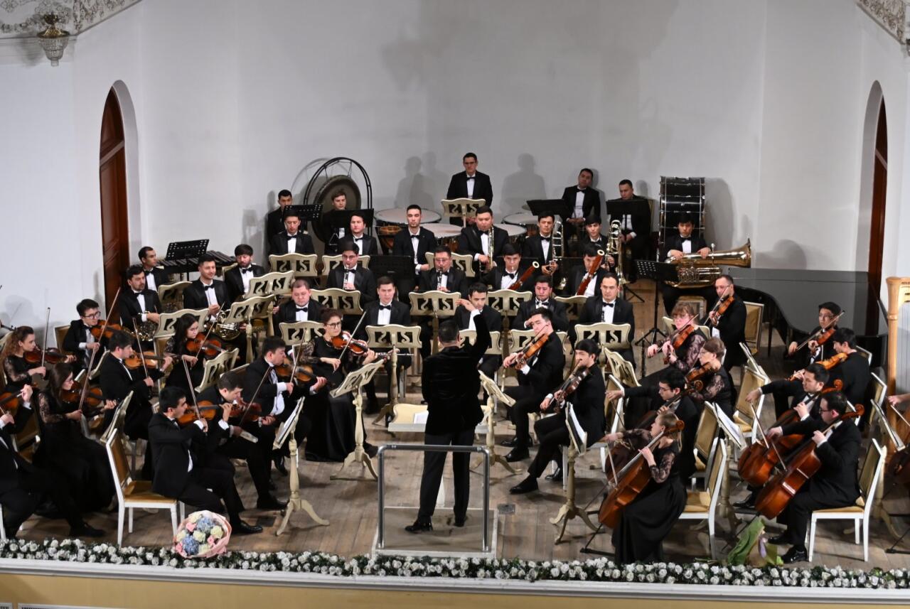 Дни культуры Узбекистана в Азербайджане – мастера искусств представили классическую программу