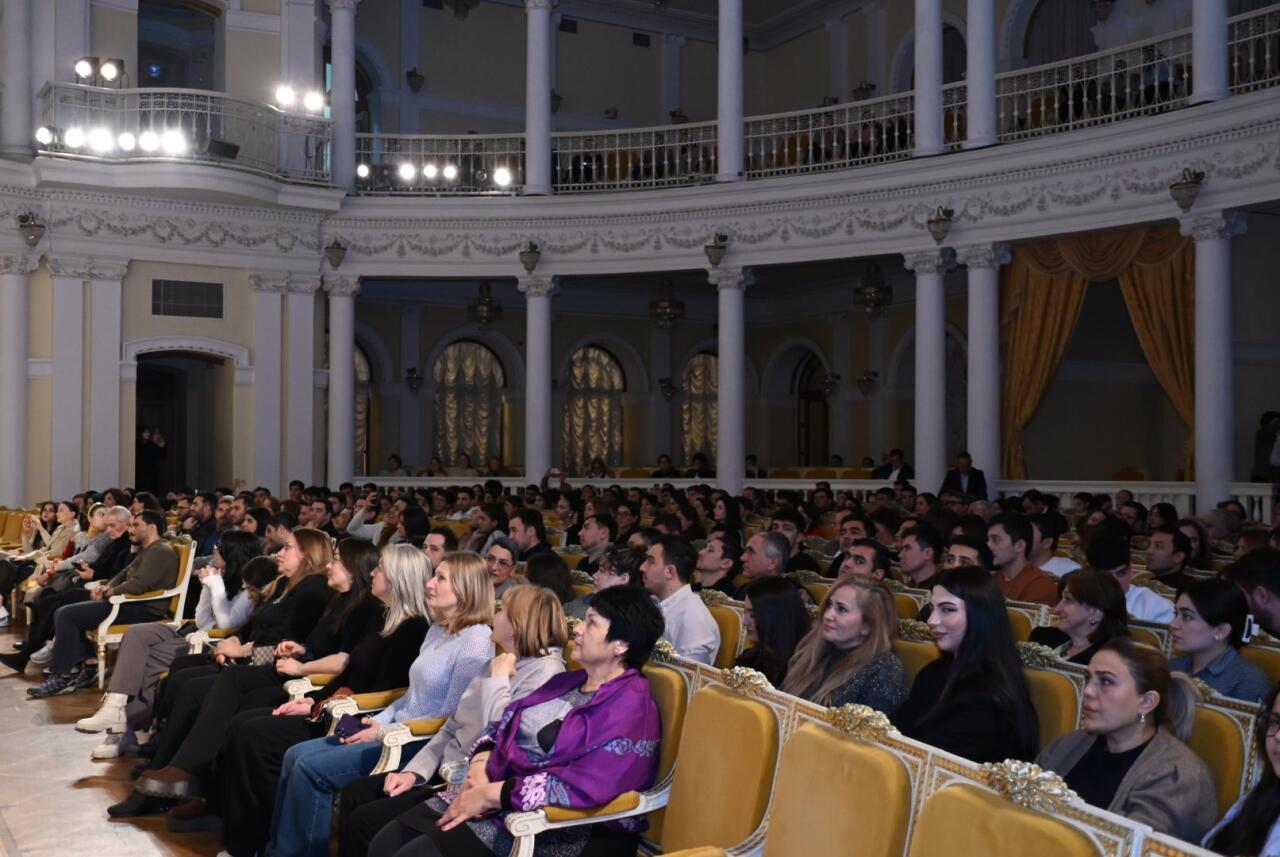 Дни культуры Узбекистана в Азербайджане – мастера искусств представили классическую программу