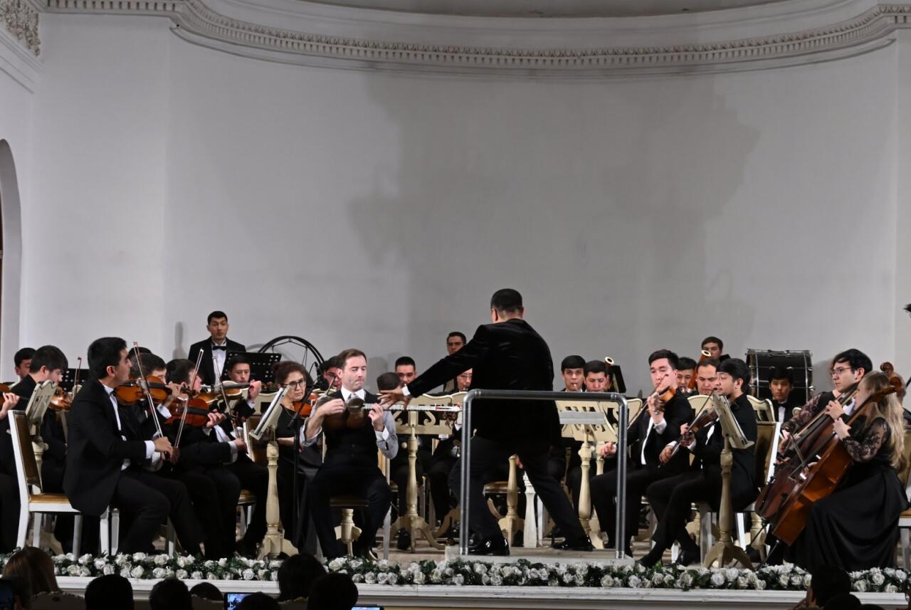 Дни культуры Узбекистана в Азербайджане – мастера искусств представили классическую программу