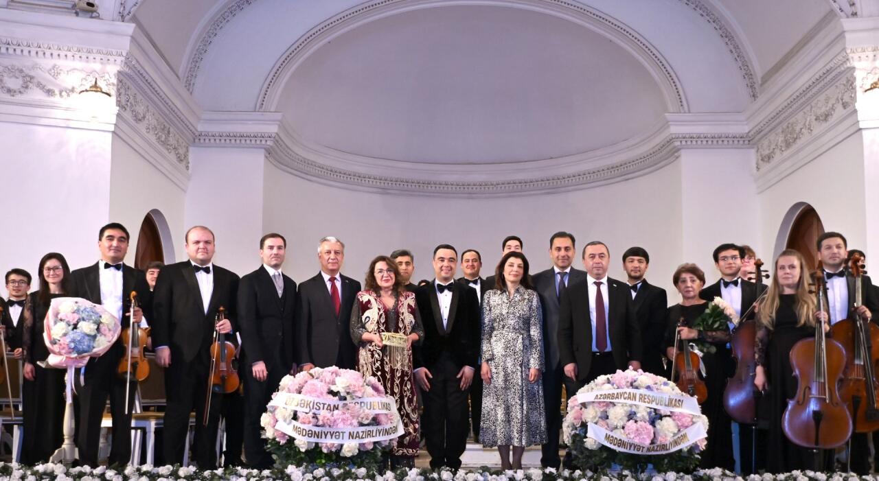 Дни культуры Узбекистана в Азербайджане – мастера искусств представили классическую программу