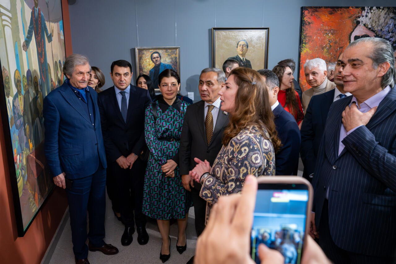 Состоялось торжественное открытие экспозиции "Цвет голоса" к 110-летию легендарного Рашида Бейбутова