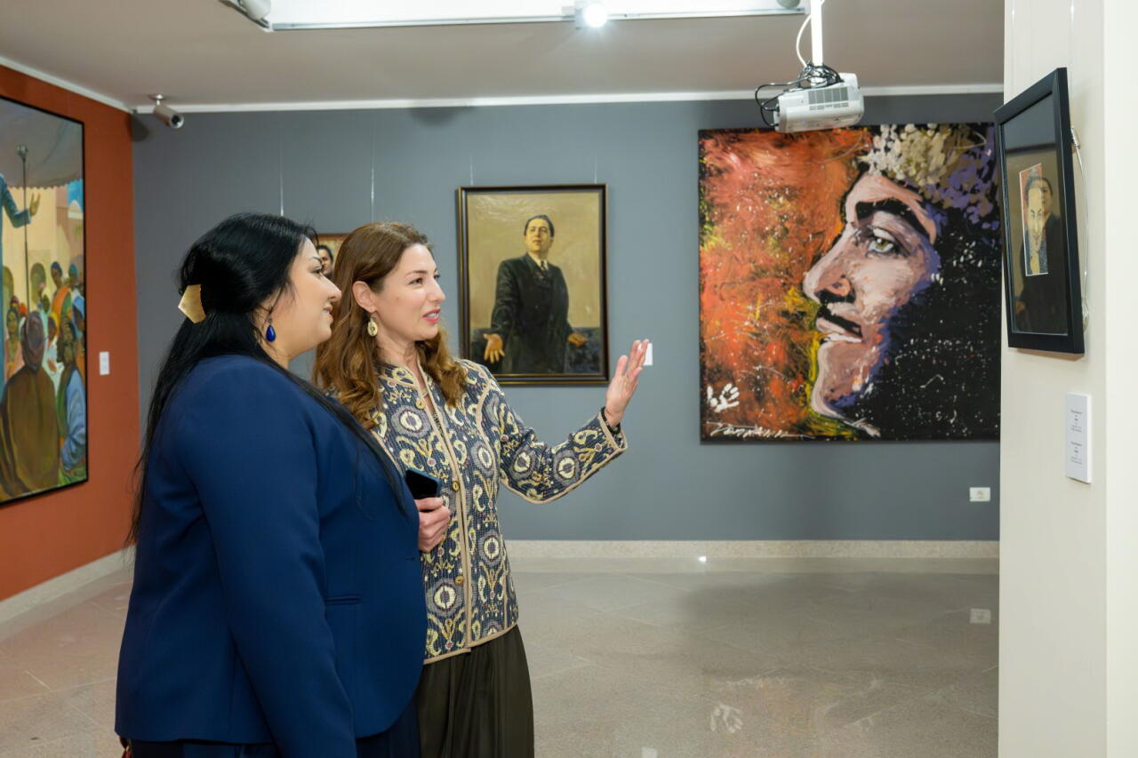 Состоялось торжественное открытие экспозиции "Цвет голоса" к 110-летию легендарного Рашида Бейбутова