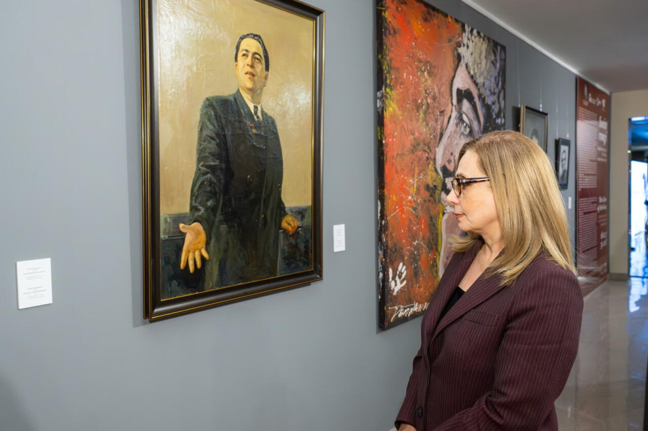 Состоялось торжественное открытие экспозиции "Цвет голоса" к 110-летию легендарного Рашида Бейбутова