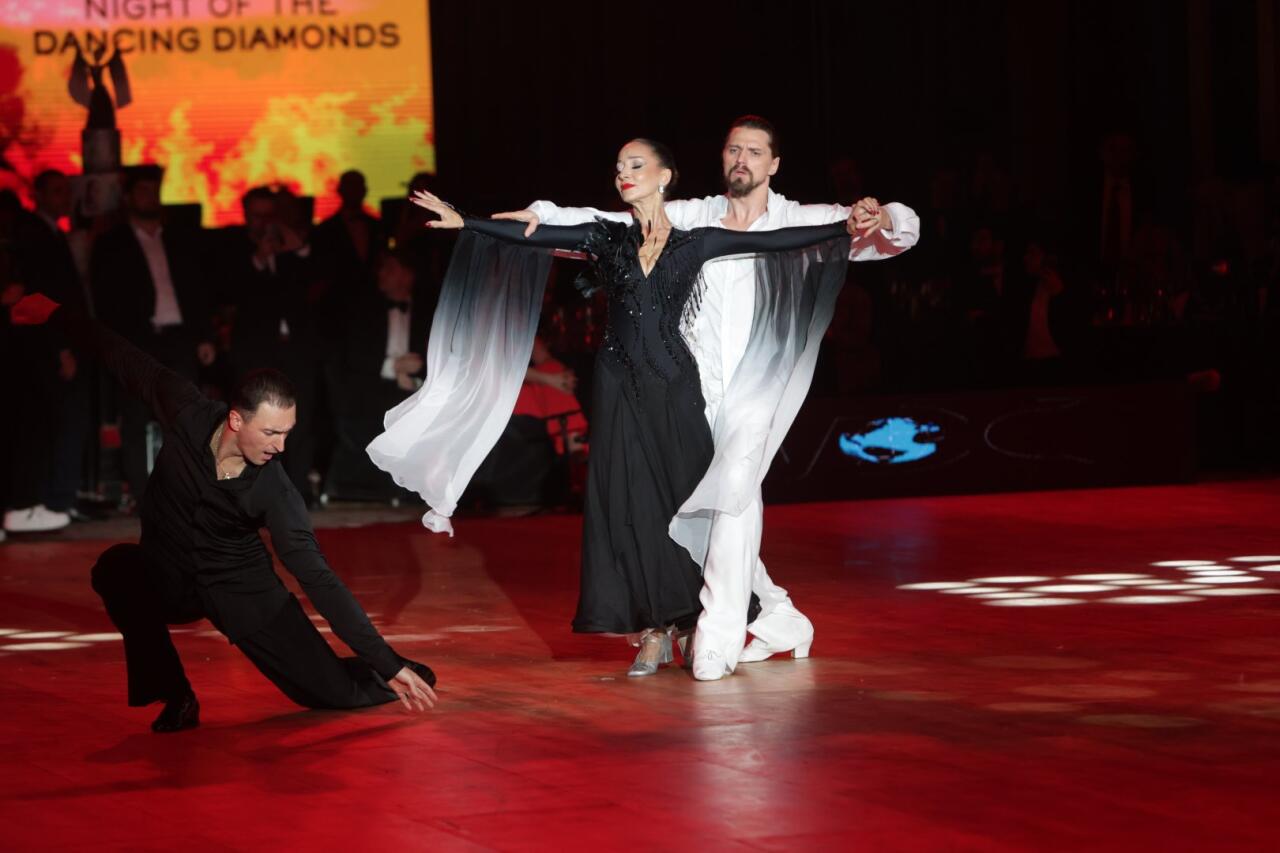 6 шагов жизни Тараны Мурадовой – интервью на основе танцевальных движений